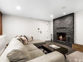 20231 37th Avenue NE, Lake Forest Park WA 98155