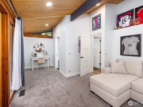 20231 37th Avenue NE, Lake Forest Park WA 98155