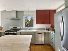 3203 E James Street, Seattle WA 98122
