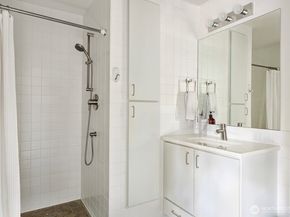 3203 E James Street, Seattle WA 98122