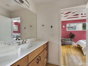 3203 E James Street, Seattle WA 98122