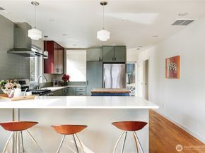 3203 E James Street, Seattle WA 98122