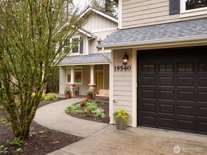 19540 159th Place NE, Woodinville WA 98072