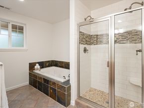 19540 159th Place NE, Woodinville WA 98072