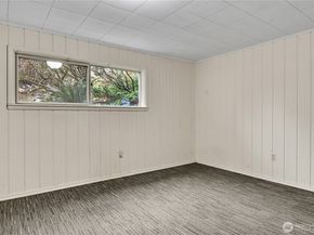 921 Sunset Way, Bellevue WA 98004