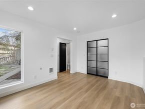4047 25TH Avenue W, Seattle WA 98199