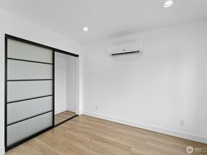 4047 25TH Avenue W, Seattle WA 98199