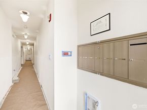 1600 Alki Avenue SW 202, Seattle WA 98116