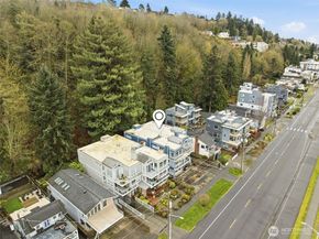 1600 Alki Avenue SW 202, Seattle WA 98116