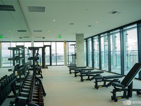 300 Virginia Street 3812, Seattle WA 98121