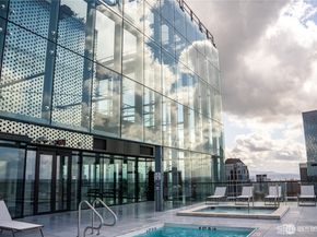300 Virginia Street 3812, Seattle WA 98121