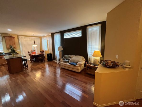 13702 231st Lane NE, Redmond WA 98053