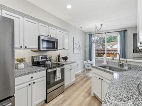 3200 SE 12th Street 1043, Renton WA 98058