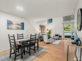 6439 139th Avenue NE 25, Redmond WA 98052