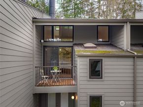 6439 139th Avenue NE 25, Redmond WA 98052