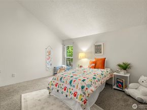 6439 139th Avenue NE 25, Redmond WA 98052