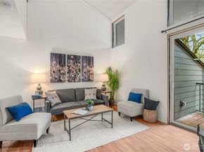 6439 139th Avenue NE 25, Redmond WA 98052