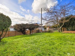 6023 35th Avenue SW, Seattle WA 98126