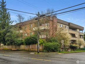 2301 NE 65th Street 406, Seattle WA 98115