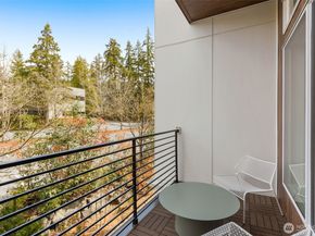 16012 SE 31st Lane, Bellevue WA 98008