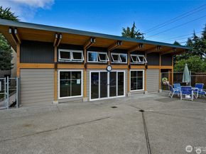 7021 Sand Point Way NE B305, Seattle WA 98115