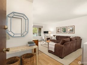 7021 Sand Point Way NE B305, Seattle WA 98115