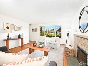 2315 N 171st Street, Shoreline WA 98133