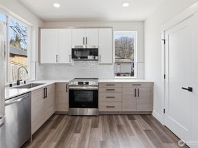 3324 35th Avenue S A, Seattle WA 98144