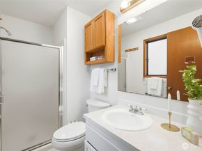 2545 NE 95th Street, Seattle WA 98115