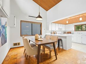 2545 NE 95th Street, Seattle WA 98115