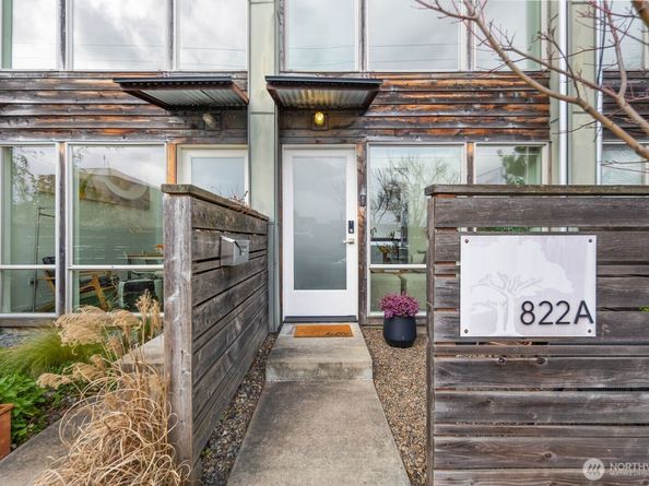 822 NW 49th Street A, Seattle WA 98107
