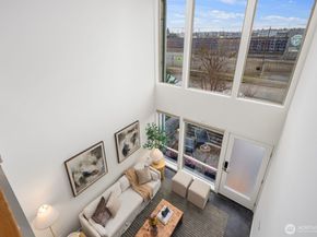 822 NW 49th Street A, Seattle WA 98107