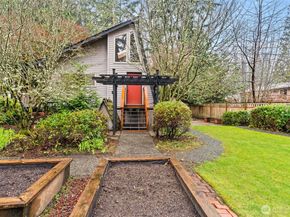 23312 Robin Hood Drive, Edmonds WA 98020
