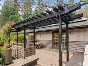 23312 Robin Hood Drive, Edmonds WA 98020