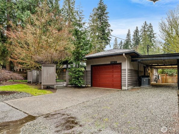 23312 Robin Hood Drive, Edmonds WA 98020