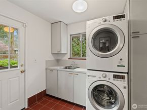 23312 Robin Hood Drive, Edmonds WA 98020