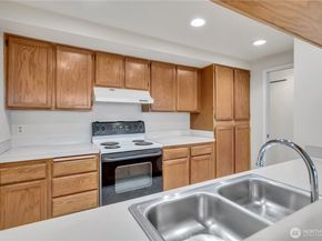 7339 Old Redmond Road 118, Redmond WA 98052