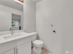 7339 Old Redmond Road 118, Redmond WA 98052