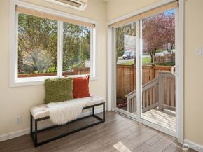 3201 23rd Avenue W, Seattle WA 98199