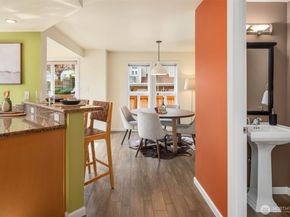 3201 23rd Avenue W, Seattle WA 98199