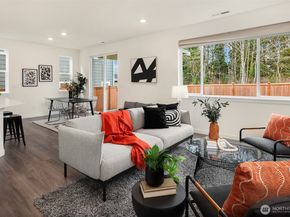 9426 S 237th Street, Kent WA 98031