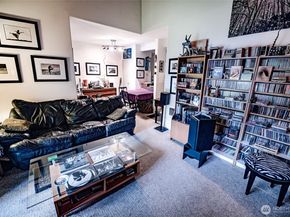 4635 W Lake Sammamish Parkway SE G305, Issaquah WA 98027