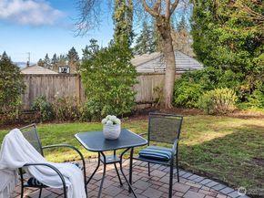 8608 196th Street SW, Edmonds WA 98026