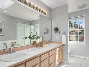 8608 196th Street SW, Edmonds WA 98026