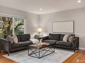 8608 196th Street SW, Edmonds WA 98026