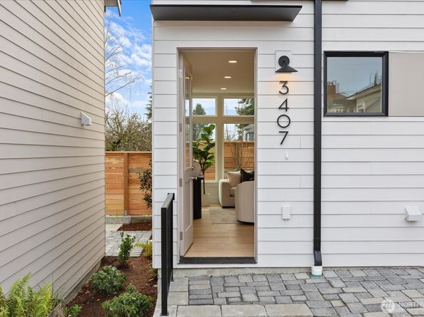 3407 NW 57th Street, Seattle WA 98107
