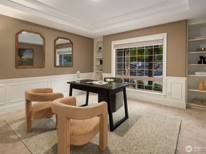 9810 SE 35th Place, Mercer Island WA 98040