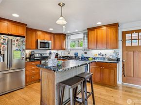 4913 W Sunnyside Boulevard, Marysville WA 98270