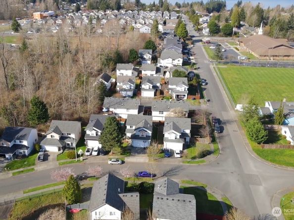 10025 2nd Place SE, Lake Stevens WA 98258