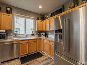 10025 2nd Place SE, Lake Stevens WA 98258